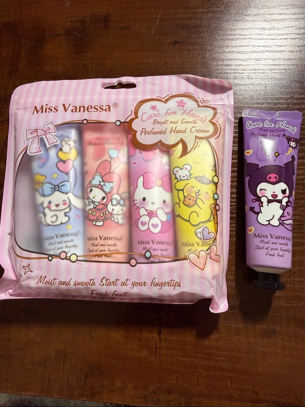 Hello Kitty & Friends Theme Perfumed Hand Cream Gift Set - pack of 5
